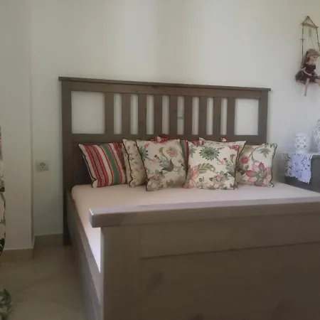 Holiday home Maria Ierissos